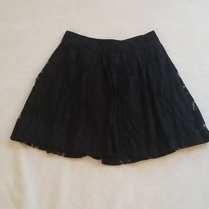 LOFT black lace skirt - never worn